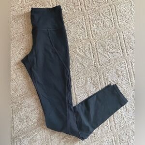 Athleta Women’s Leggings Size M Black Mesh Detail High Rise Athletic Sports